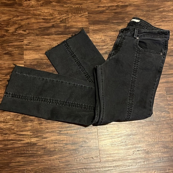 Levi Strauss Superlow Bootcut Women’s Black Wash Jeans Size 31 (10-12) - Picture 3 of 6